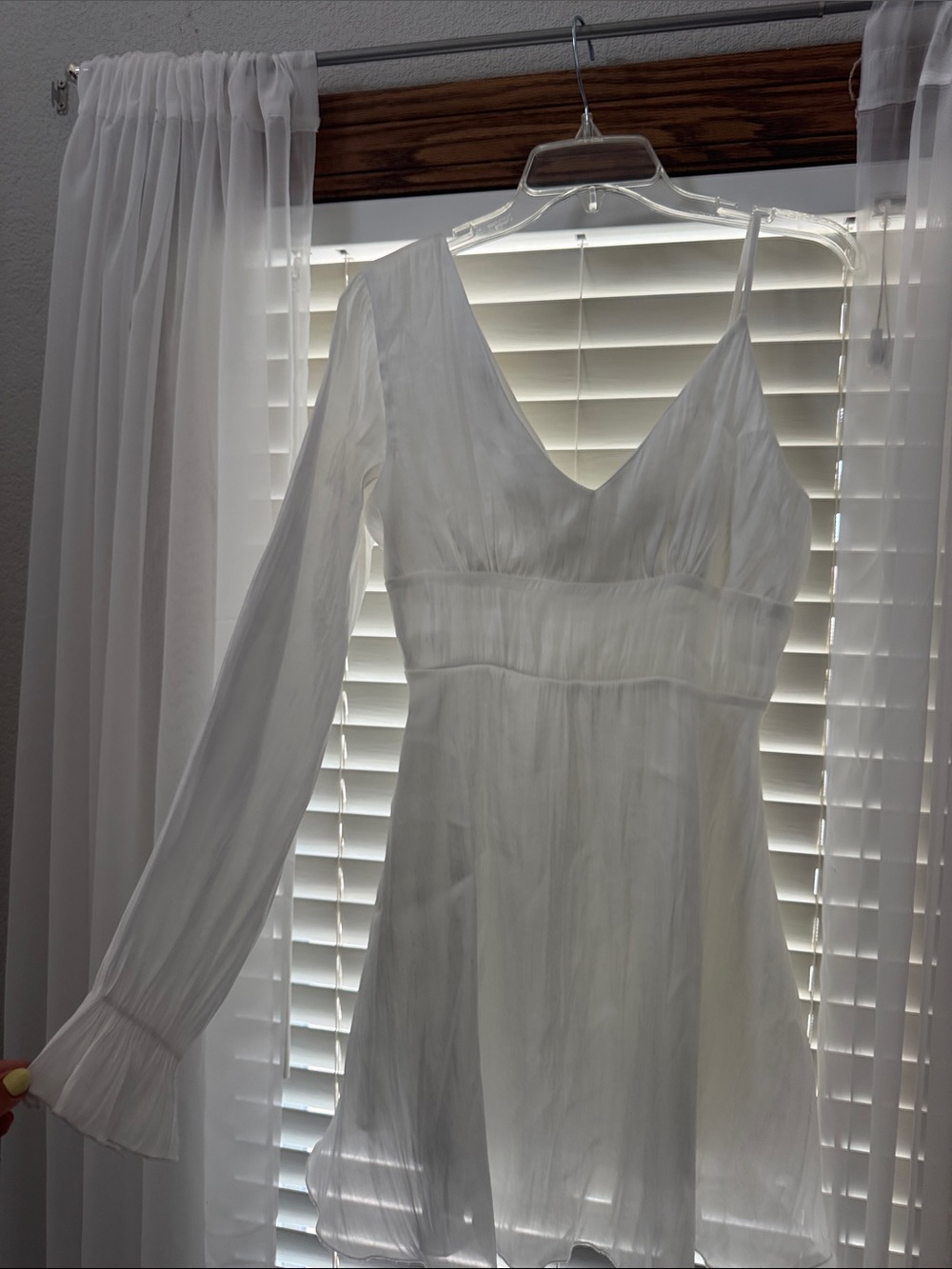 Hazel Brand White One-Shoulder Long-Sleeve Mini Dress